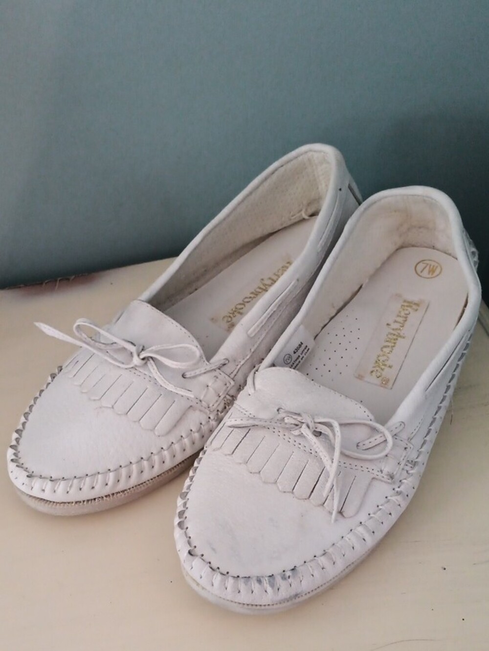+ Kerrybrooke White Leather Fringe Moccasin Style Loafers Deck Shoes